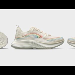 BRAND NEW APL STREAMLINE / TAN / MULTI - (M8/W9.5)